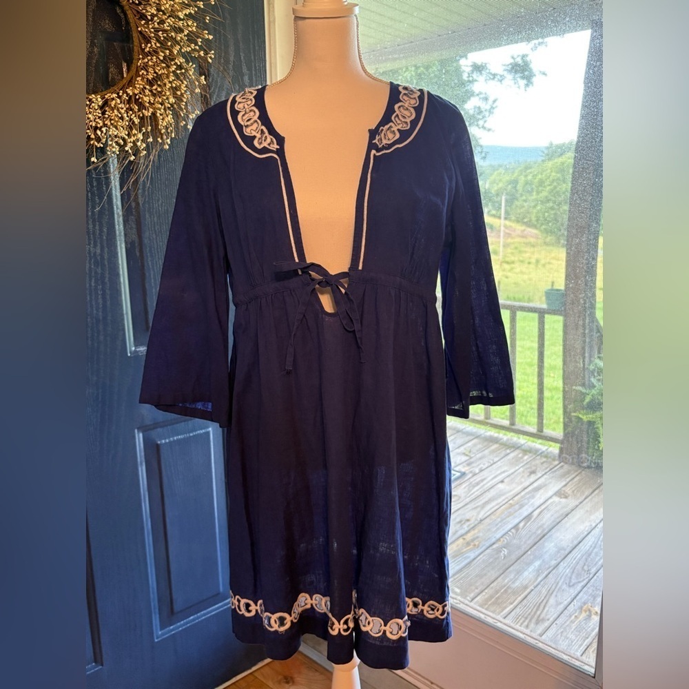 Banana Republic Royal Blue and White dress/coverup. Size M